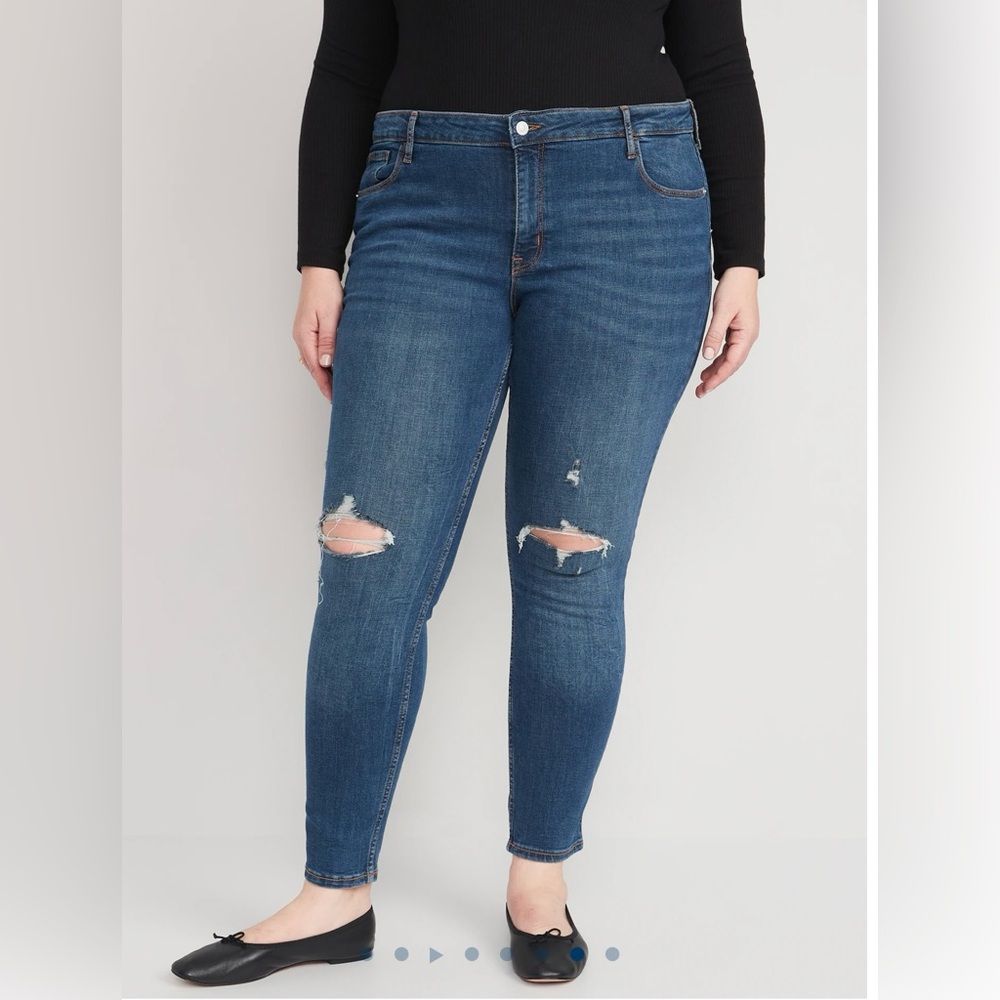 NWT Old Navy Mid-Rise Skinny Jeans